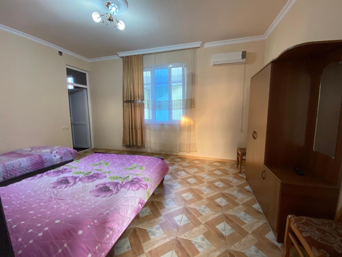 Hotel Beliy Dom Kvariati Exteriér fotografie